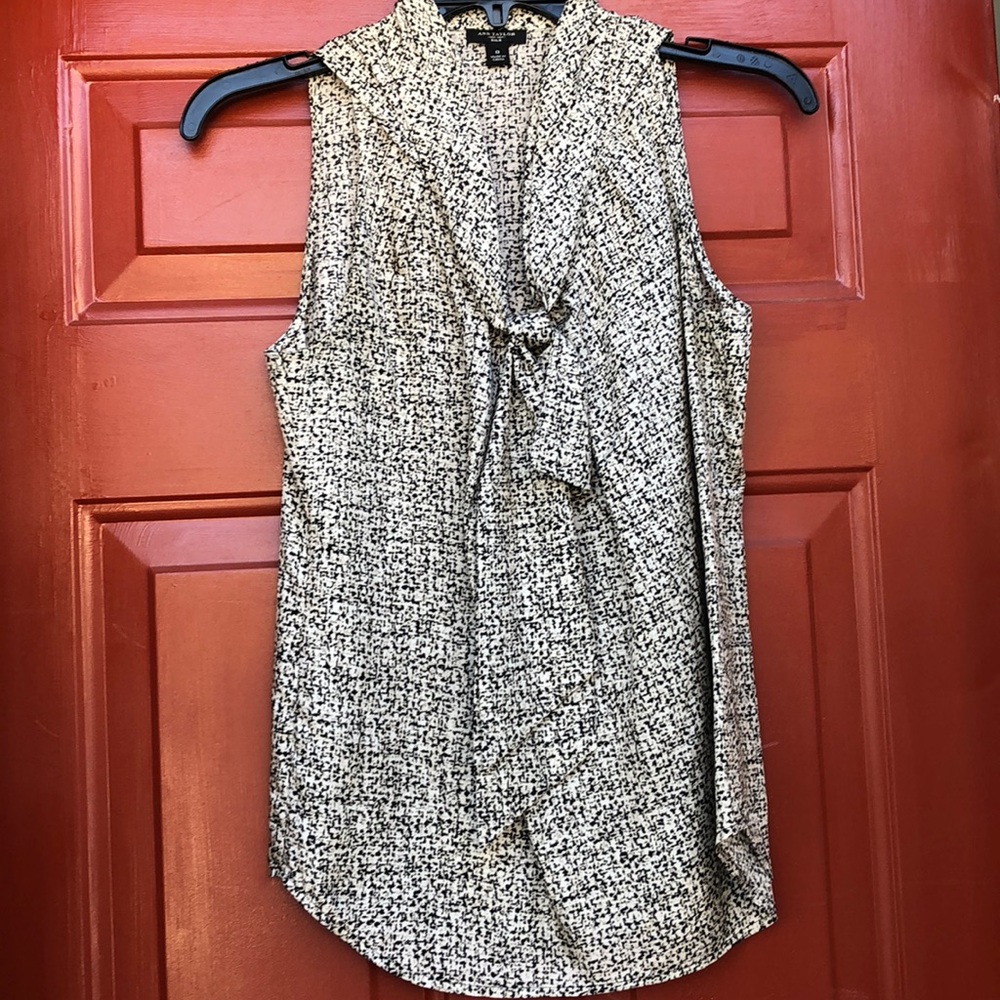 100 💯 % Silk work top